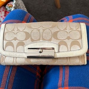 Coach wallet